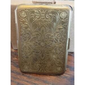 Art‎ Deco filigree floral design case